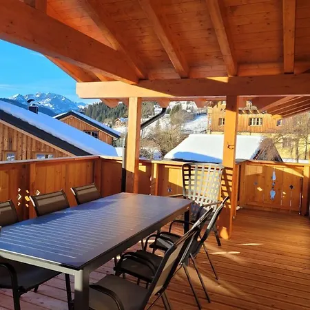 Dachstein West T5 شقة *